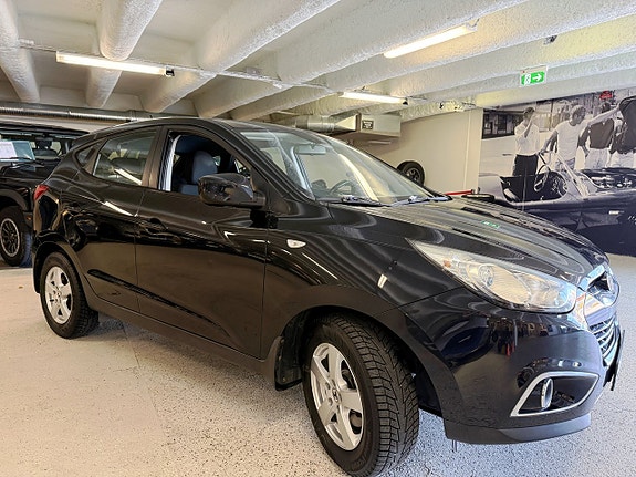 Hyundai ix35 2 of 19