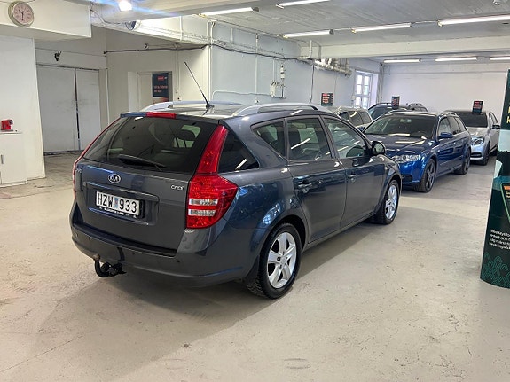 Kia Ceed 4 of 5