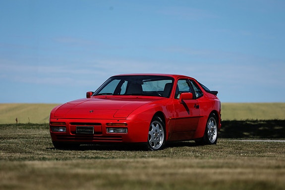 Porsche 944 5 of 5