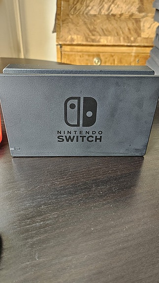 Nintendo Switch model 2022 image 6