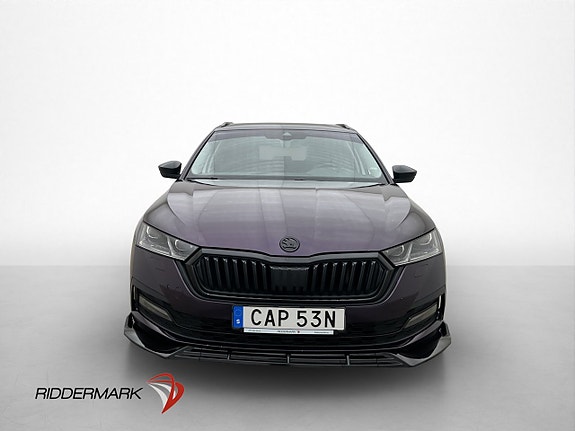 Skoda Octavia 2 of 5