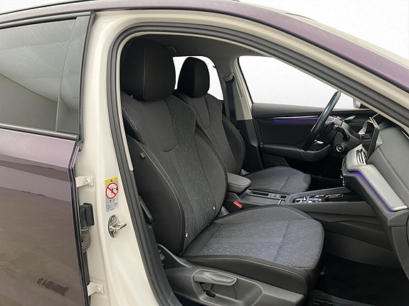 Skoda Octavia 14 of 30