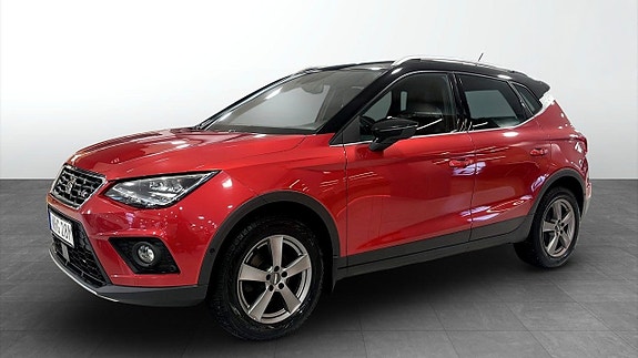 Seat Arona 3 of 5
