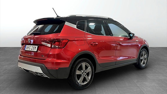 Seat Arona 2 of 5