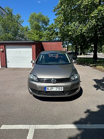 Volkswagen Golf Plus 2 of 7