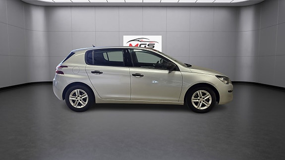 Peugeot 308 7 of 25