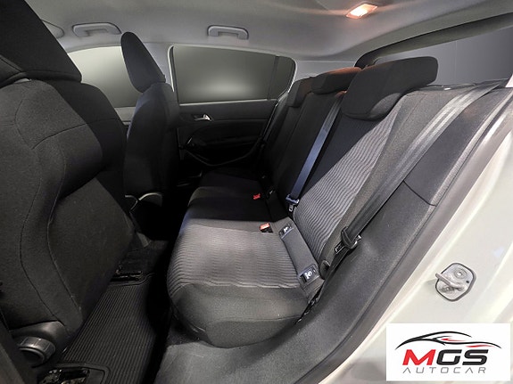 Peugeot 308 15 of 25