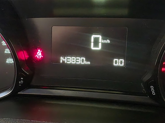 Peugeot 308 19 of 25