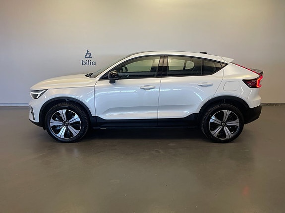 Volvo C40 2 of 5