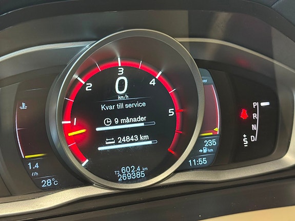 Volvo XC70 15 of 30