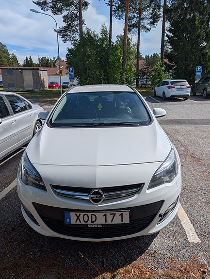 Opel Astra 4 of 5