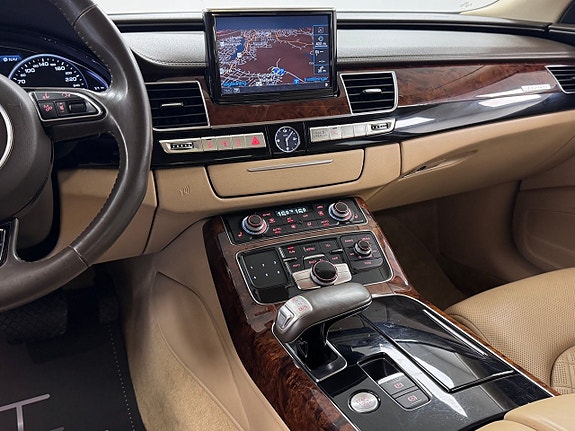 Audi A8 5 of 5