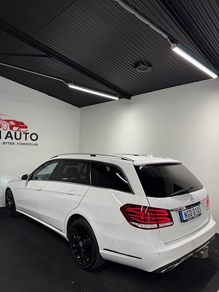 Mercedes-Benz E220 6 of 21