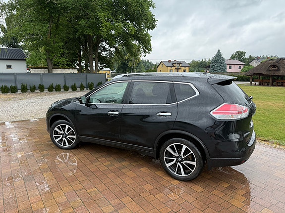 Nissan X-Trail 3 of 20