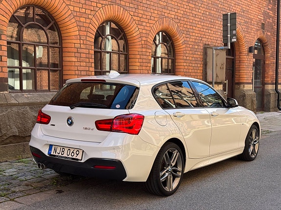 BMW 120d 7 of 15