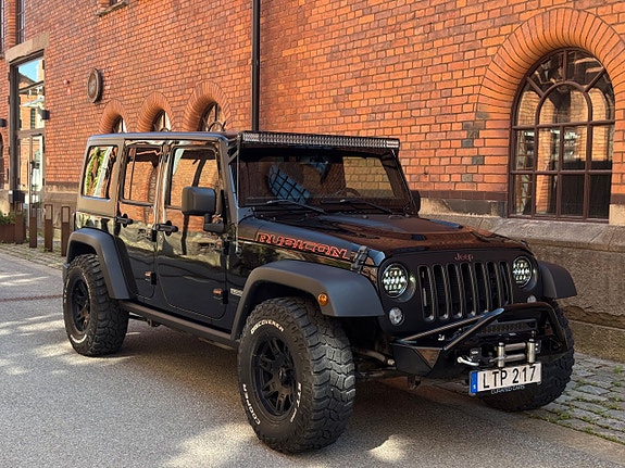 Jeep Wrangler 21 of 23