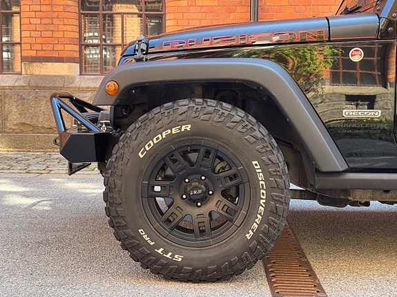 Jeep Wrangler 6 of 23