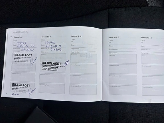 Volvo XC40 11 of 11