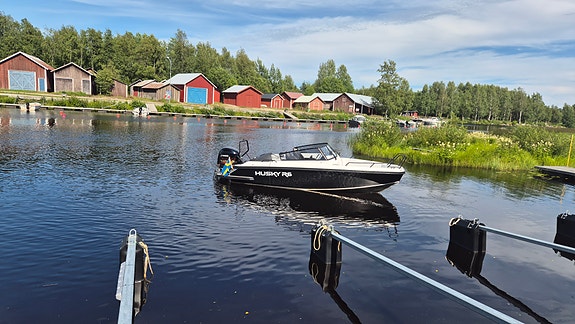Finnmaster Husky R6 black edition 4 of 5