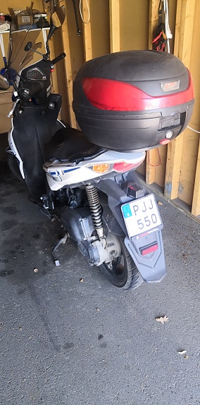Kymco Super 8 50 II 2 of 3