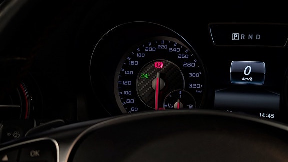 Mercedes-Benz GLA45 21 of 22