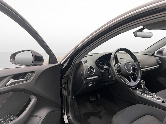 Audi A3 9 of 29