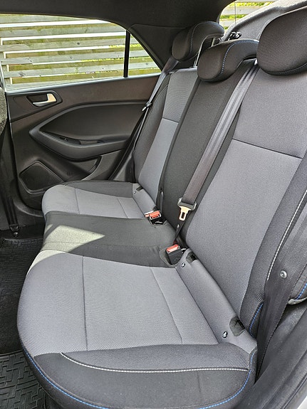 Hyundai i20 5 of 5