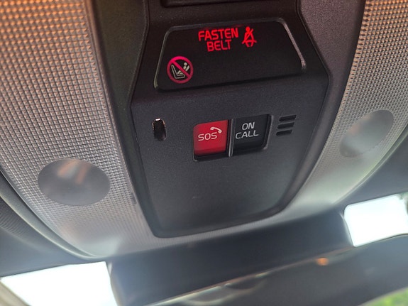 Volvo V60 16 of 17