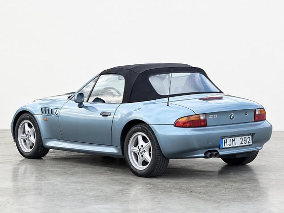 BMW Z3 3 of 5