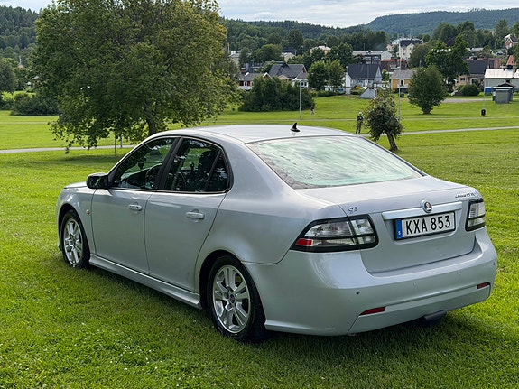 Saab 9-3 4 of 5