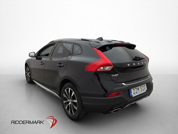 Volvo V40 Cross Country 5 of 5