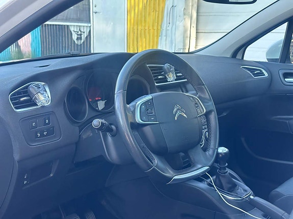 Citroen C4 4 of 5