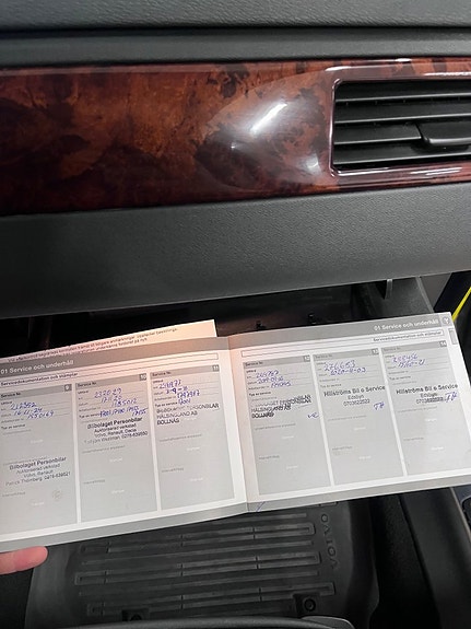 Volvo V70 16 of 17