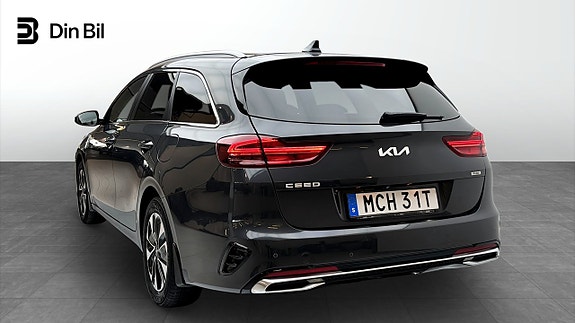 Kia Ceed 3 of 5