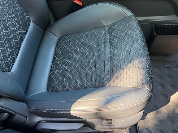 Peugeot 3008 10 of 18