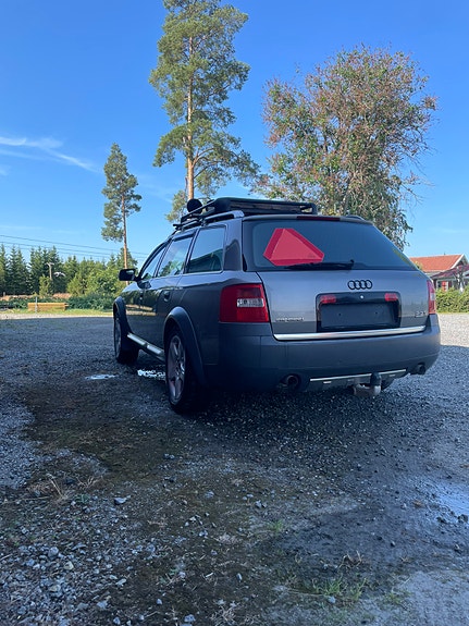 Audi A6 allroad 2 of 8