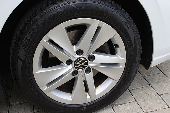 Volkswagen Golf I 21 of 30