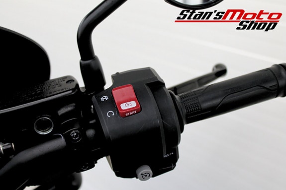 Honda CMX 1100 Rebel ABS 17 of 18
