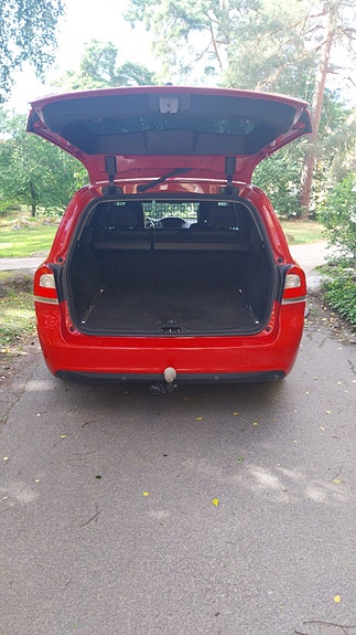 Volvo V70 9 of 14