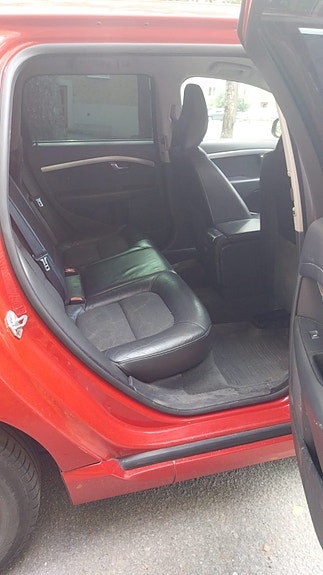 Volvo V70 6 of 14