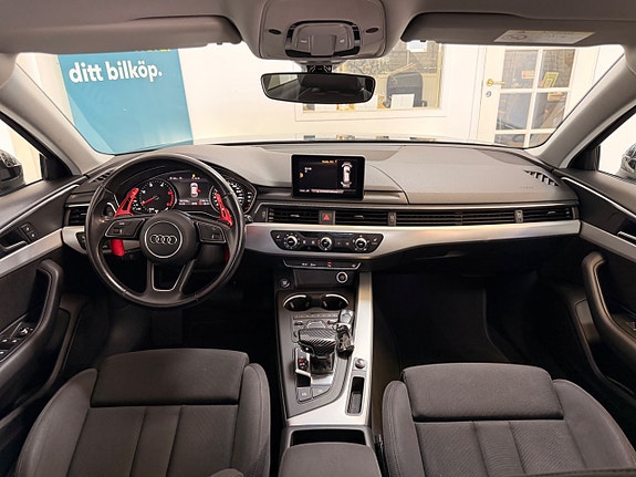 Audi A4 14 of 19
