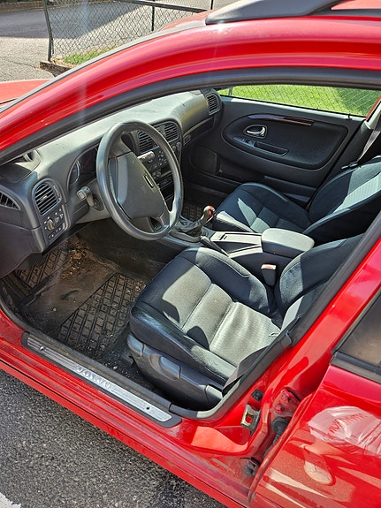 Volvo V40 4 of 8