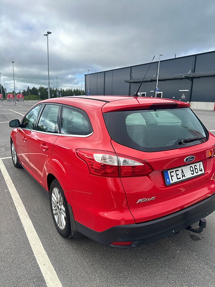 Ford Focus 3 of 5