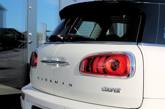 MINI Clubman Cooper 8 of 26