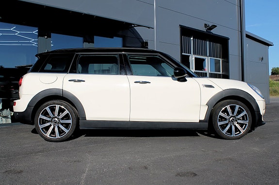 MINI Clubman Cooper 5 of 26