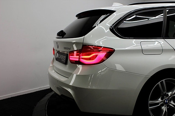 BMW 320 9 of 23