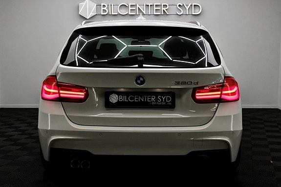 BMW 320 11 of 23