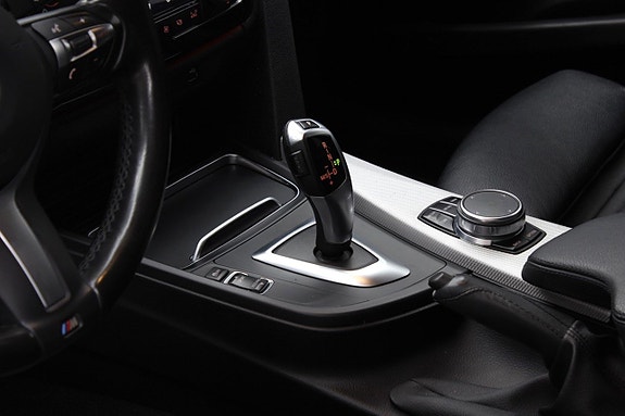 BMW 320 15 of 23