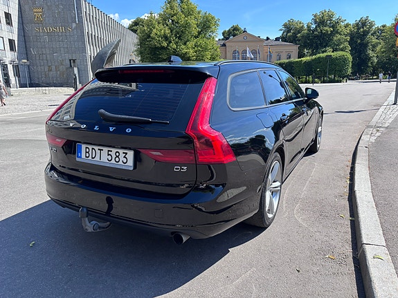 Volvo V90 4 of 5