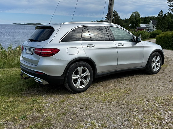 Mercedes-Benz GLC220 d 5 of 20